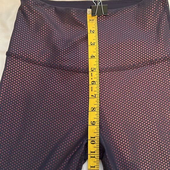 Beyond Yoga High waisted Midi Legging, Navy/Red Metallic, Size M - Picture 9 of 11